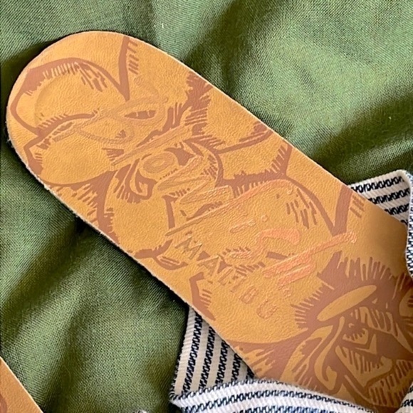 Brand New Blowfish Blue & White Striped Nautical Print Knot Bow Slides Sandals - Picture 5 of 13